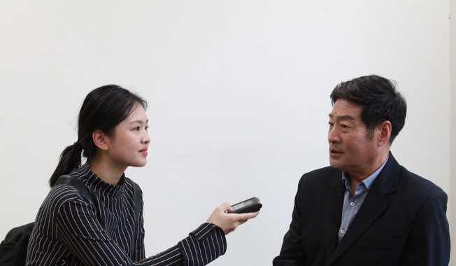 “央视评一记耳光打碎官德 河南济源市委书记掌掴事情详情最新消息！掌掴干部的市委书记再遭实名举报”