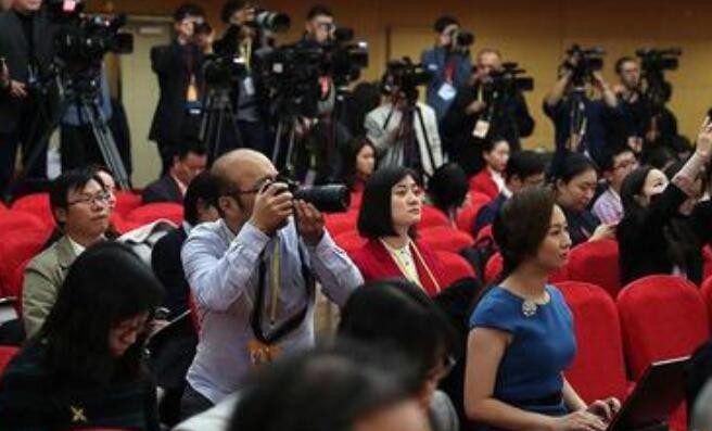 “外交部：请放开德特里克堡基地让世卫专家到美国溯源 德特里克堡生物基地究竟有何问题？”