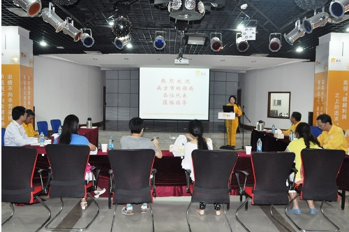 “老人菜场走一趟回来进了ICU还险些截肢 原来是创伤弧菌感染”
